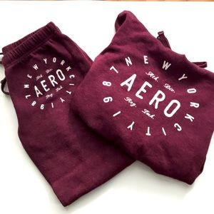 Aeropostale purple sweat pants and sweatshirt set.